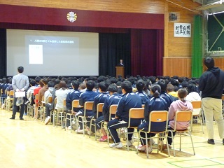 P1130126交通安全講演会1年.JPG